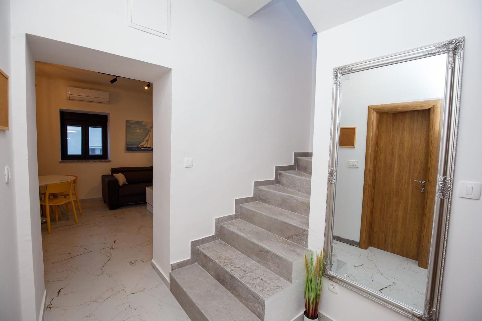 Villa Miema With Jacuzzi Zadar Exterior photo